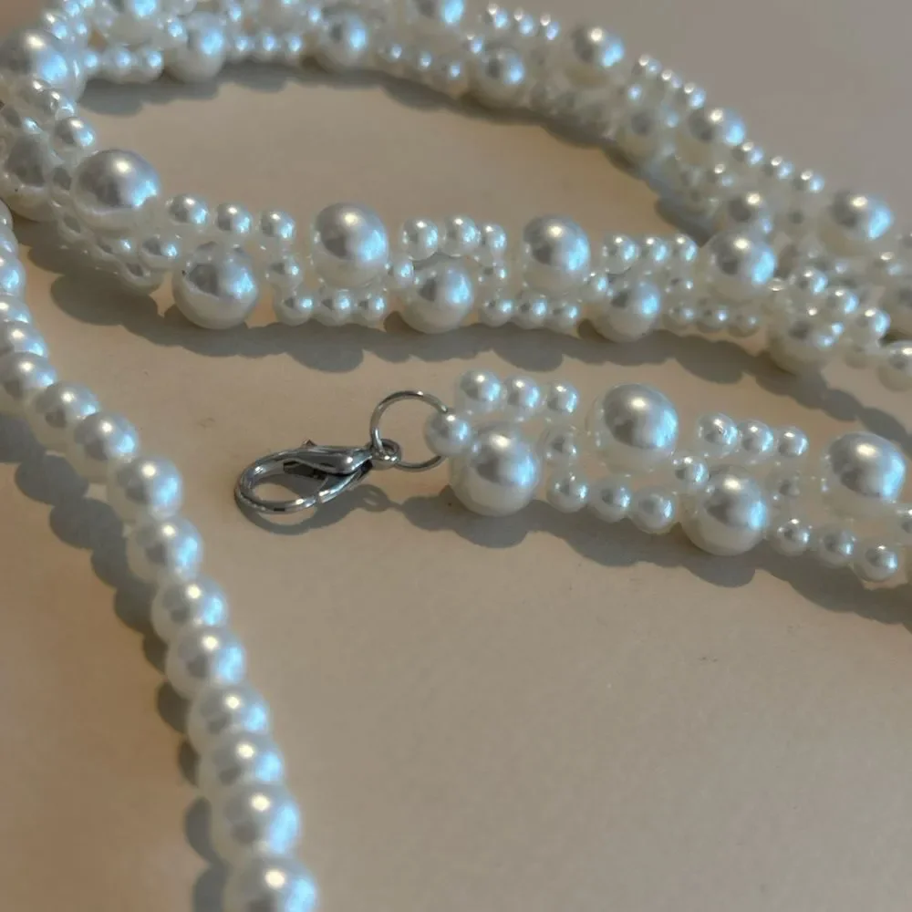Elegant Pearl Belt B7